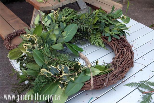 6 wreath halfway finished (Large) (Small)