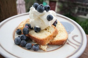 Blueberries and Lemon Poundcake