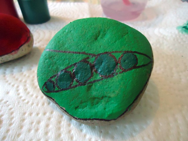 Painted Stone Vegetable Markers Step (2)