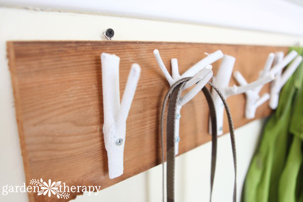 Bring The Outdoors In With This Diy Natural Branch Coat Rack Garden Therapy