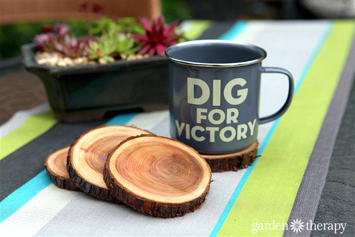 Enamel dig for victory mug and natural branch coasters made from wooden slices