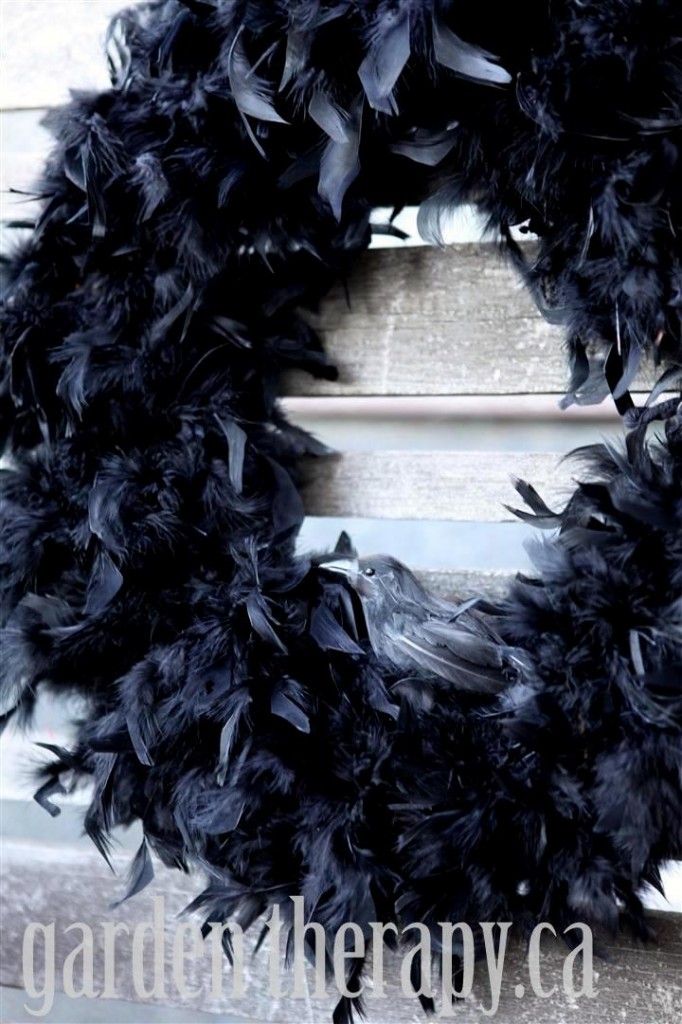 feather Halloween Wreath 