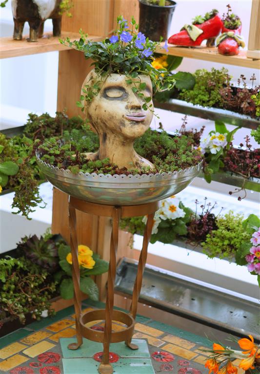 Head Planter