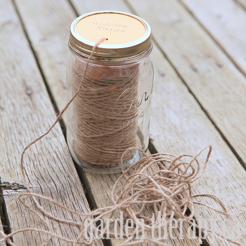 DIY Mason Jar Garden Twine Dispenser