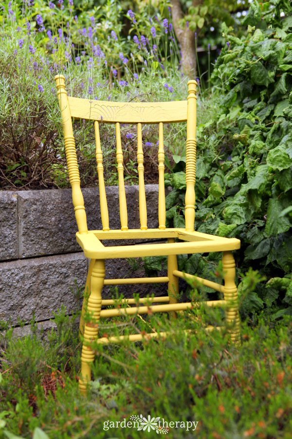 How to Upcycle a Chair into a Planter