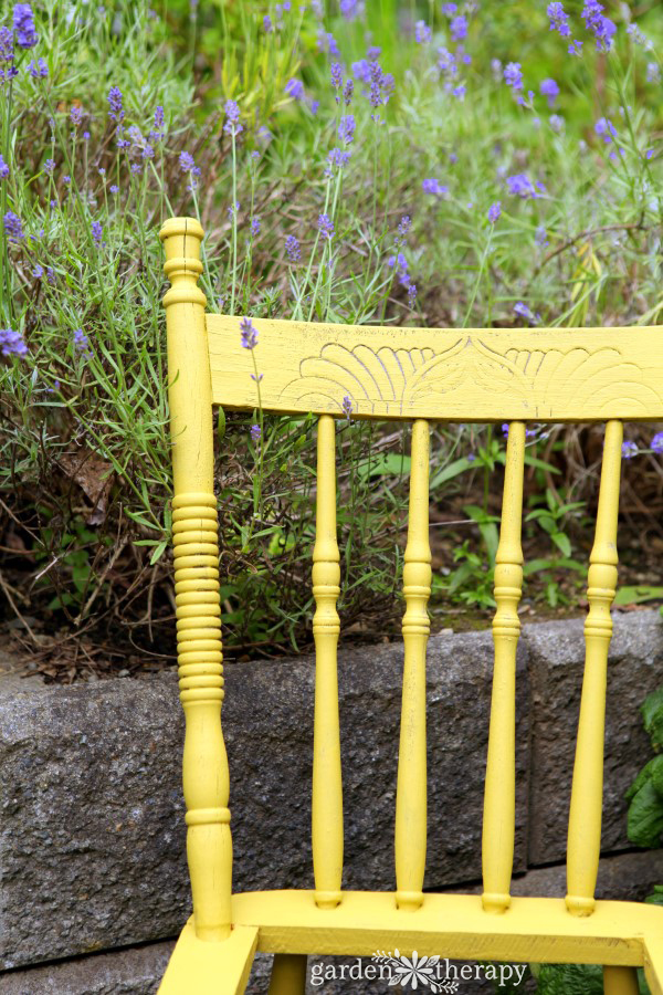 How to Upcycle a Chair into a Planter