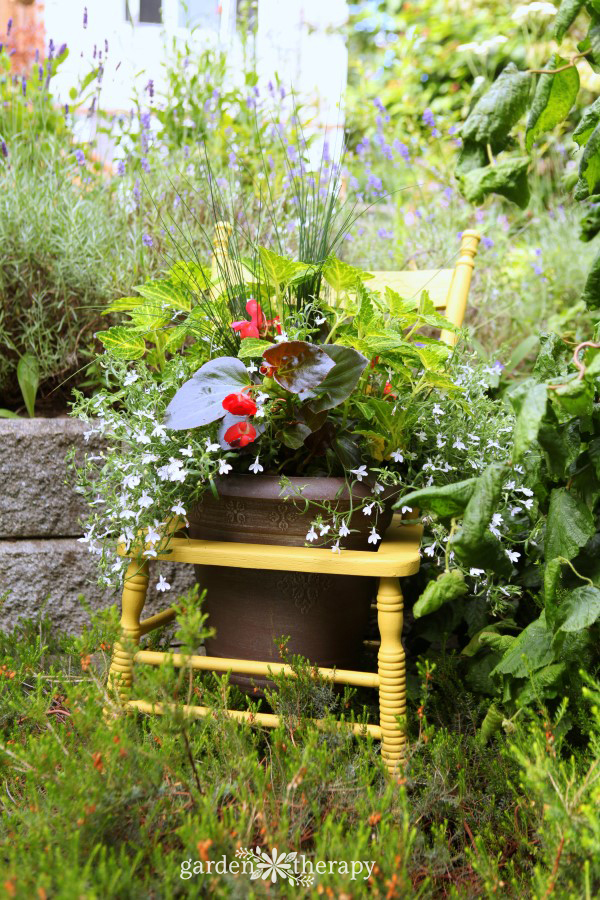 How to Upcycle a Chair into a Planter