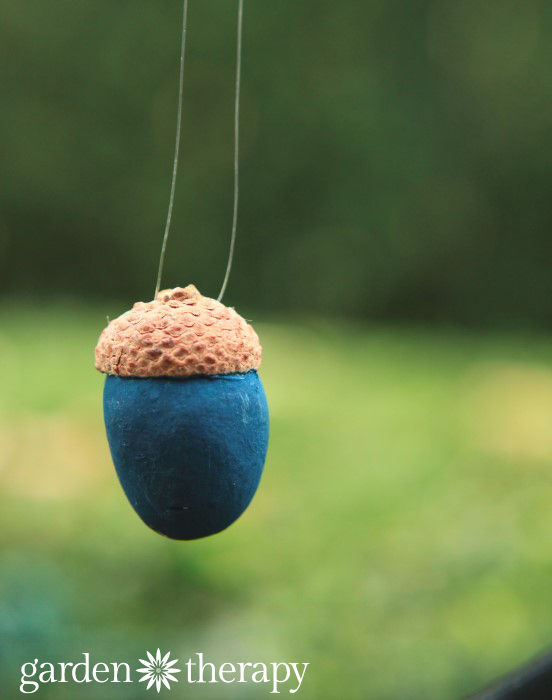 GARDEN Art DIY: Clay Acorn Ornaments