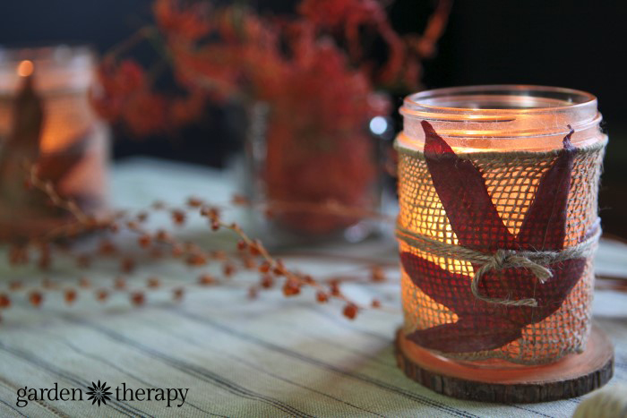 leaves and burlap mason jar autumn candles