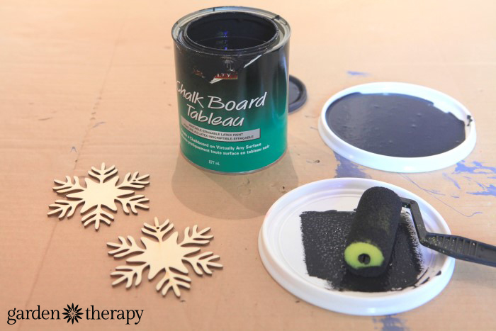 Chalkboard Paint Wood Snowflake Ornaments DIY Project 2