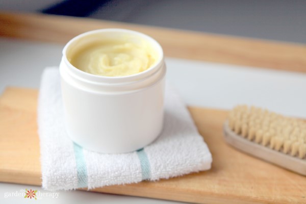 DIY Peppermint foot balm