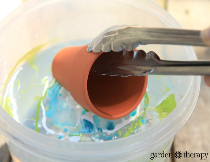 paint dipping pots