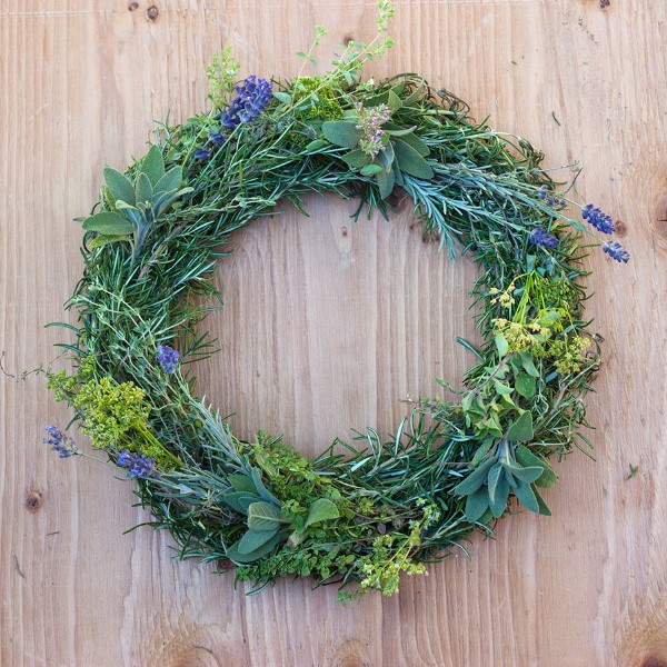 How to Make a Gorgeous Fresh Herb Wreath