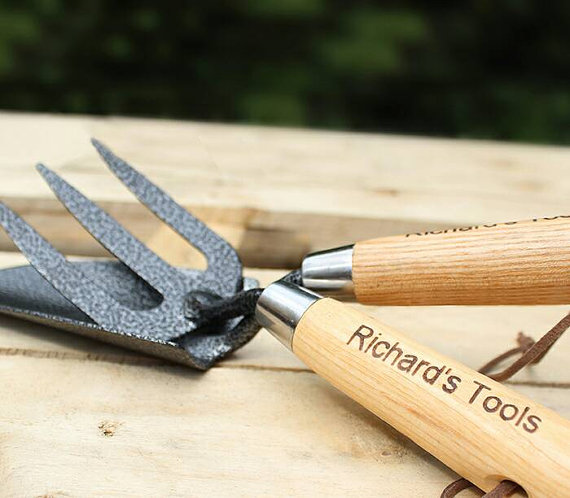 Personalized Gardening Tools and more creative gift ideas