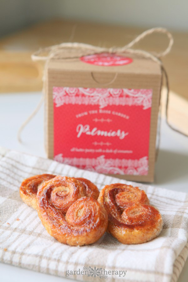 These flaky and sweet cinnamon palmiers fill the house with a warm butter-and-spice aroma. They also are very easy to make when unexpected guests arrive.