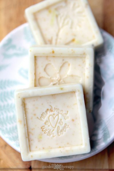 How to make beautiful handmade embossed soap