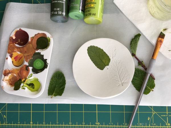 How to make a botanical print clay dish