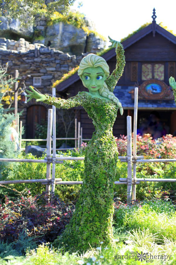 Disney Topiaries Tour Epcot International Flower and Garden Festival