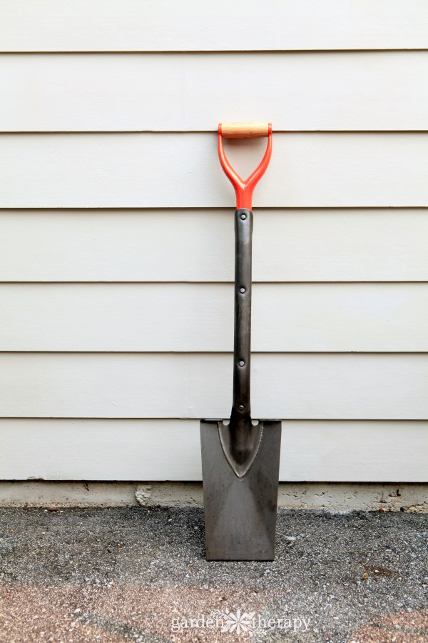 The Home Gardener’s Guide to Shovels and Spades Garden Therapy