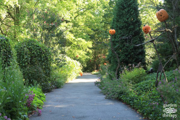 Pumpkinhead Scarecrows at NYBG