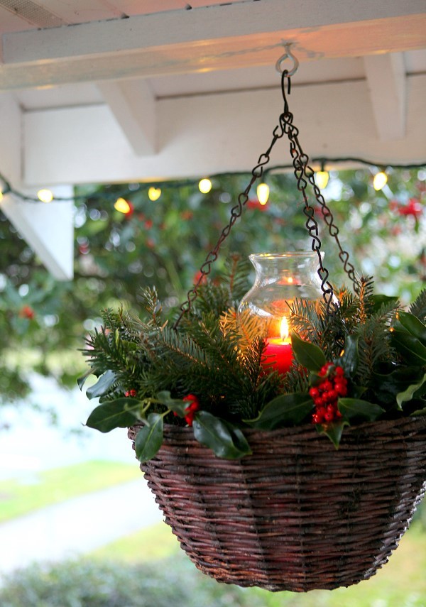 Hanging candle planter for the holidays