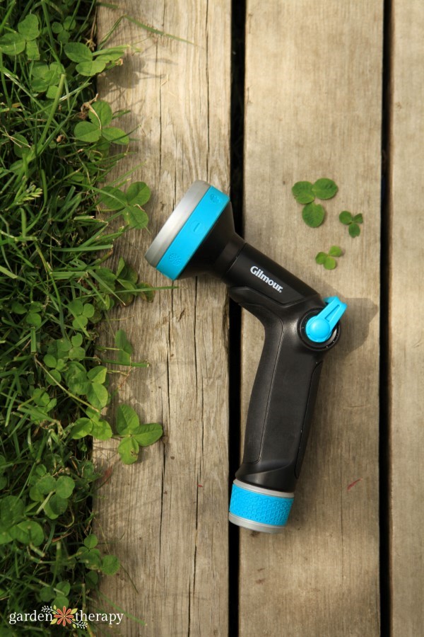 a nozzle makes it easy to water your lawn directly