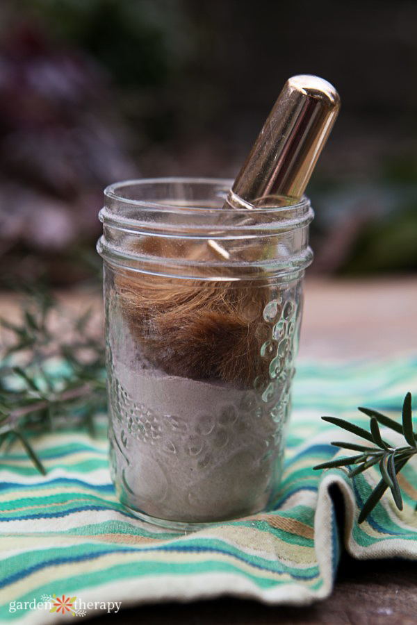 Cocoa Rosemary Dry Shampoo Recipe