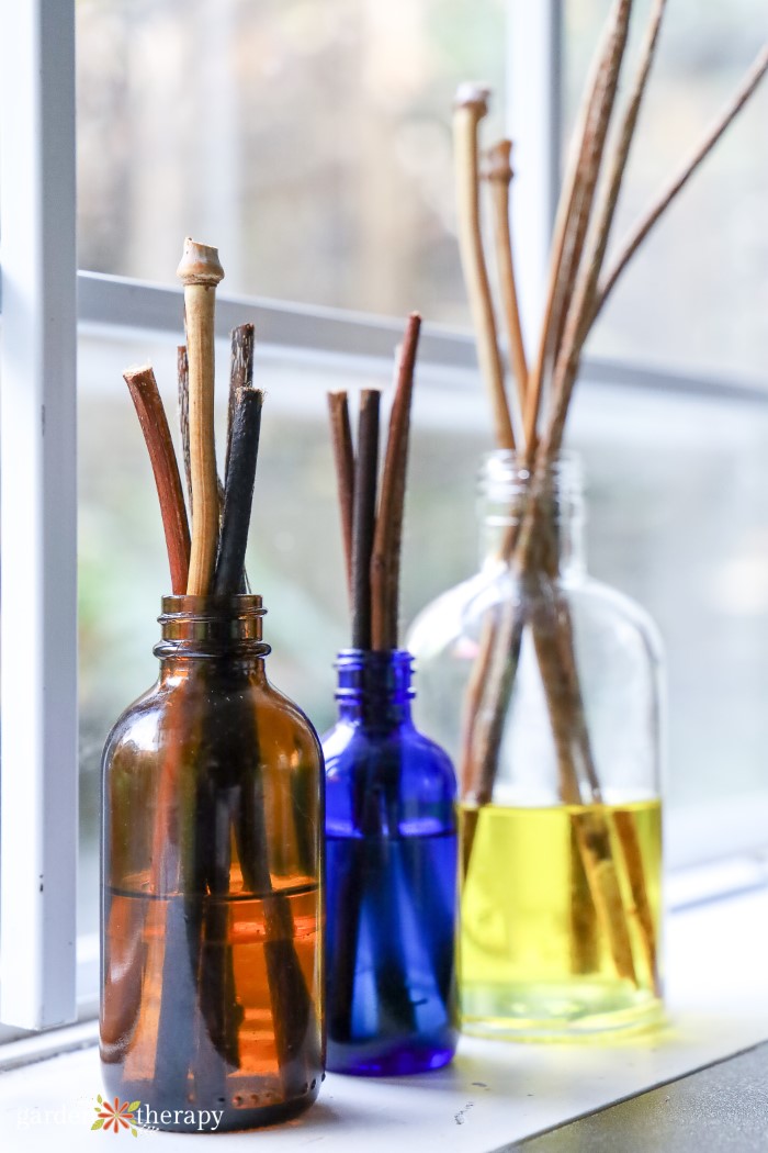 Peppermint REED DIFFUSER Bottle With Sticks, Reed Oil Diffuser, Mint Scent Essential  Oil, Natural Home Fragrance 