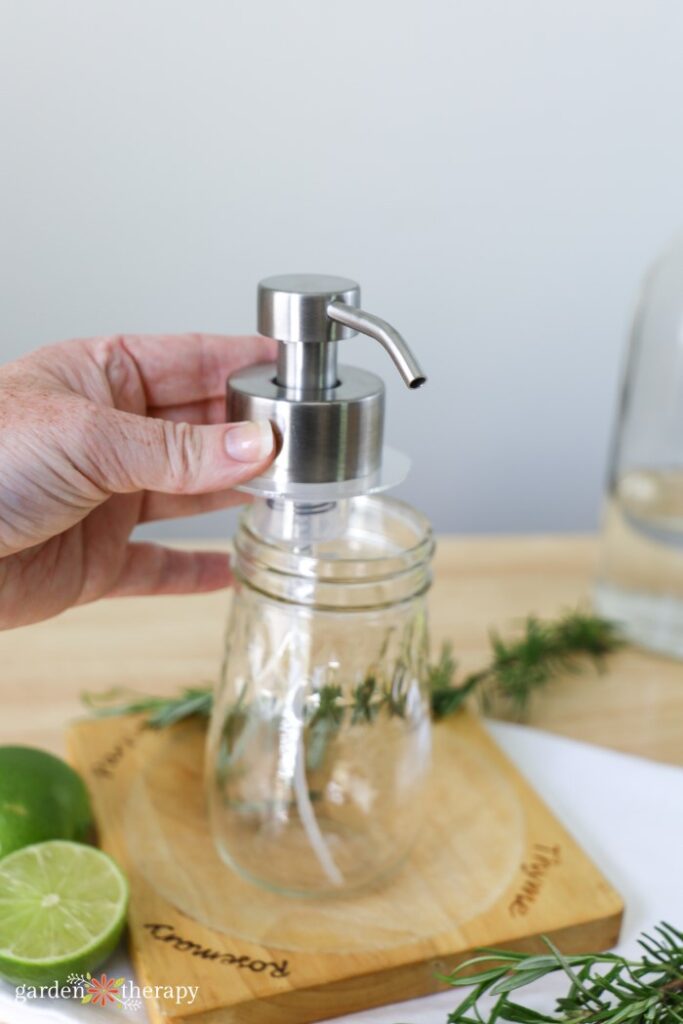 foaming soap dispenser