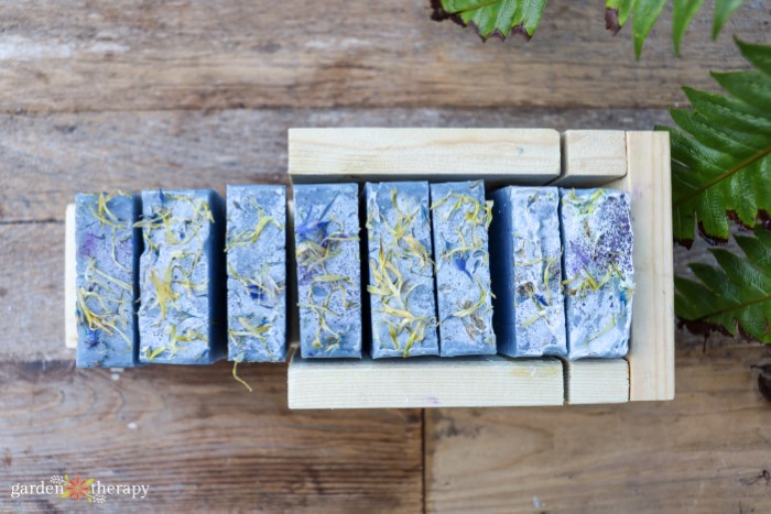 how to make recycled soap