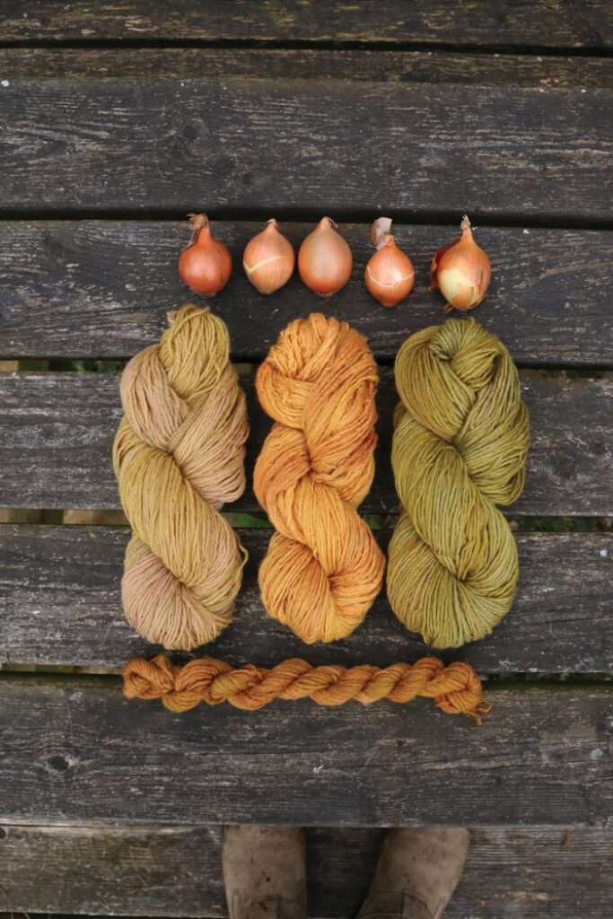 Dying yarn with onion skins