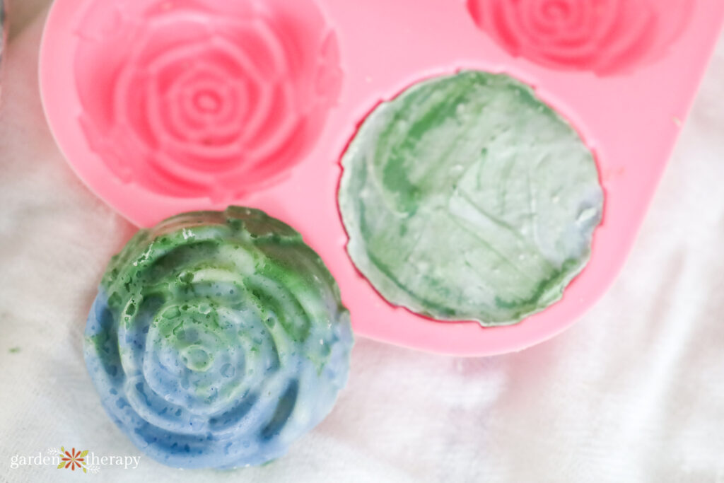 rose-shaped soap mould