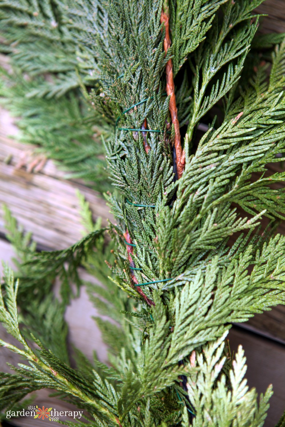 Rustic Chic: Crafting a Cedar Garland for Your Festive Home - Garden ...