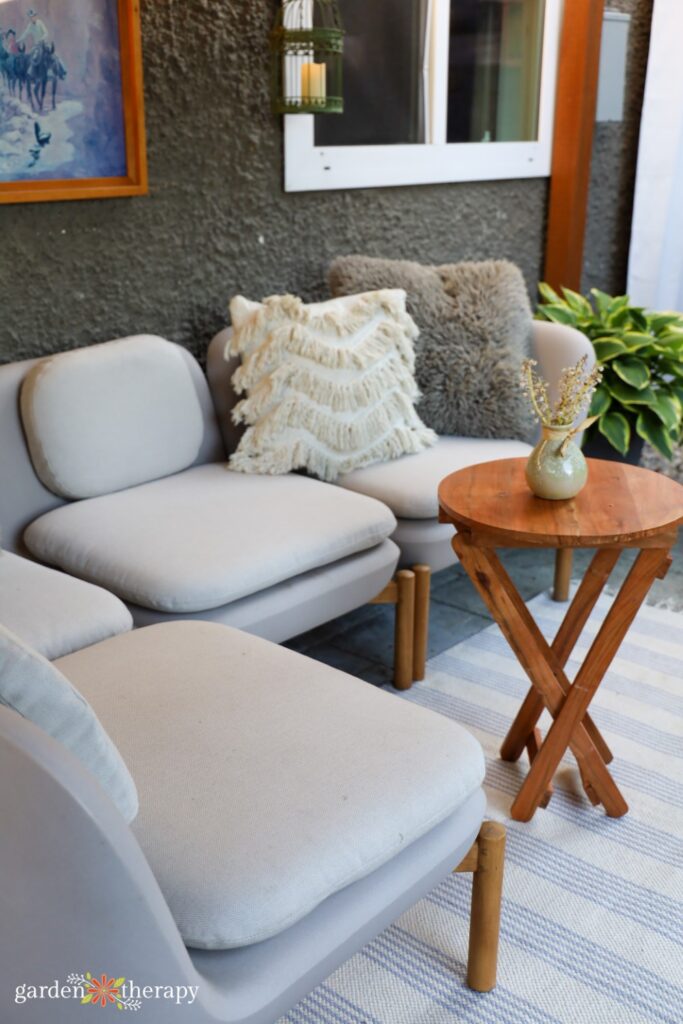 sectional outdoor patio with pillows