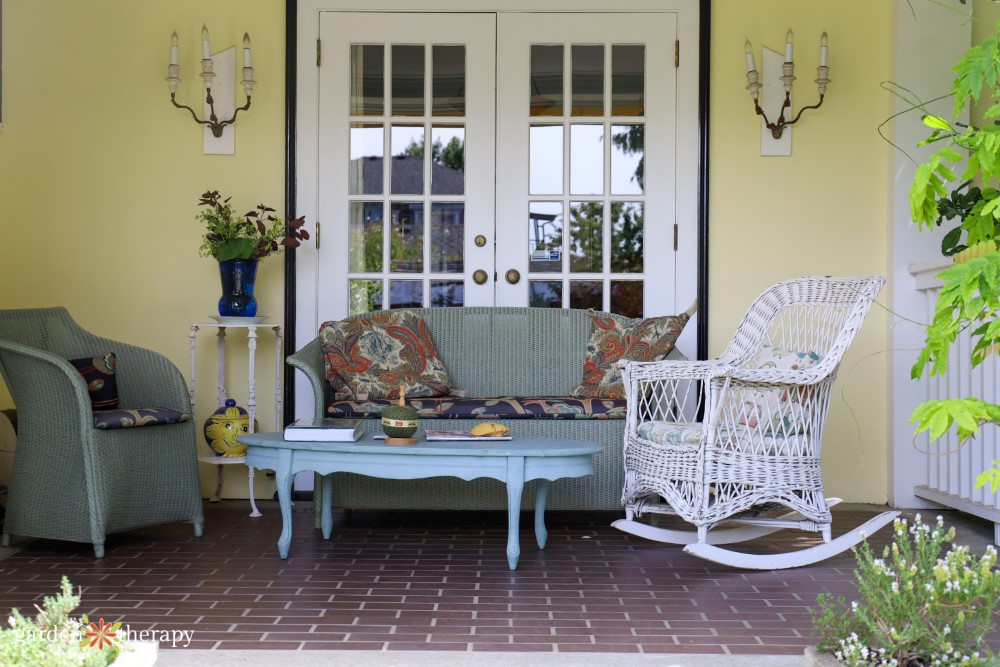 Hudson house covered patio with furniture