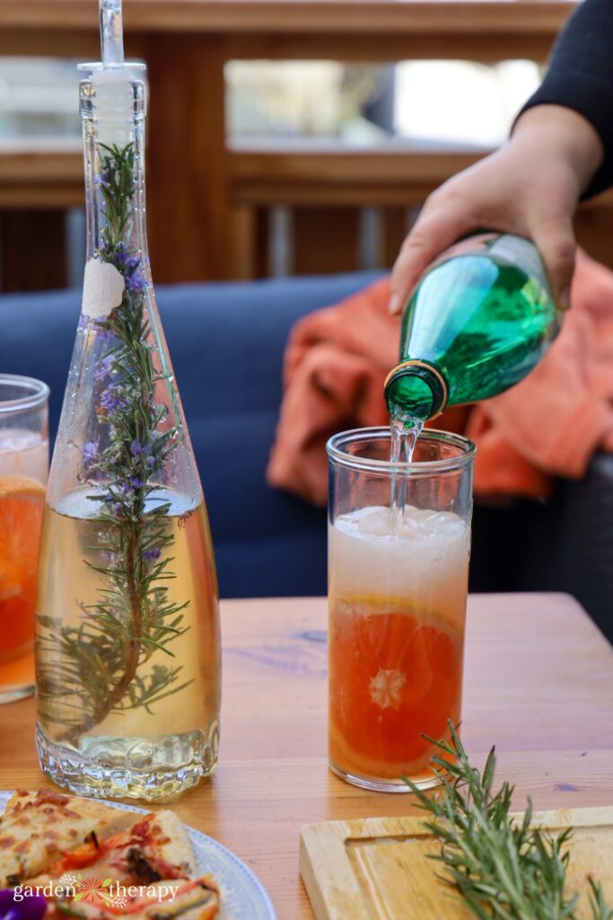 grapefruit paloma cocktail