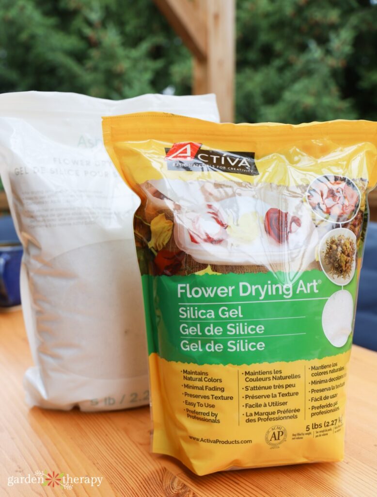 silica gel for drying flowers