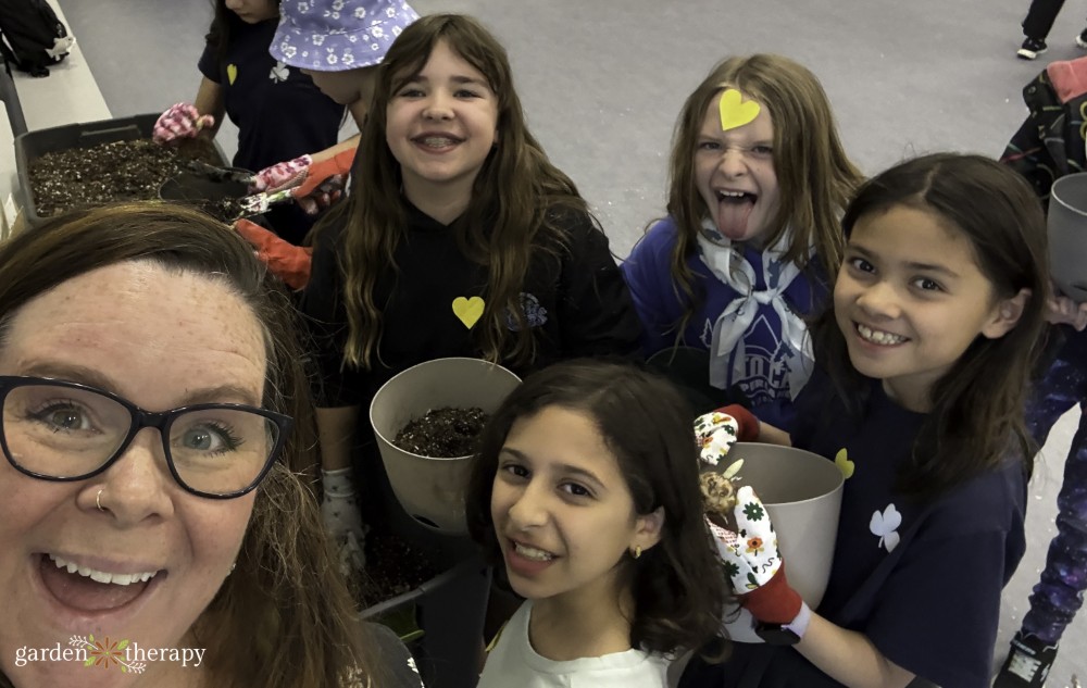 Girl Guides and Stephanie selfie