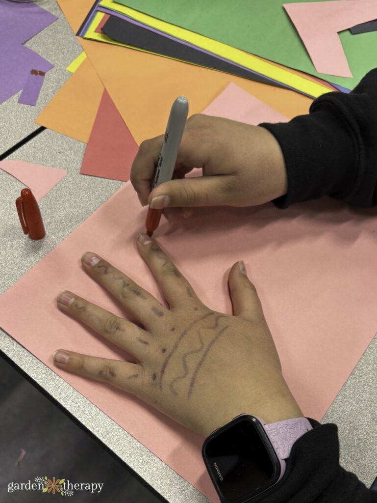 tracing hand for paper lilies
